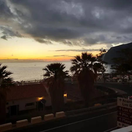 Apartamento Con Vista Gigantes Puerto de Santiago (Tenerife)